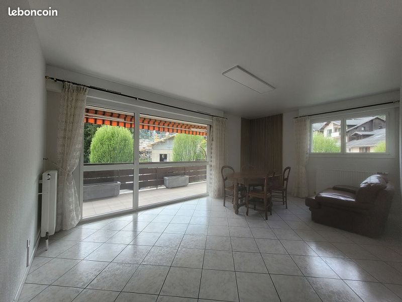 Appartement 3 pièces 64 m² · à Thônes · 64 m² · 1 000 €/mois