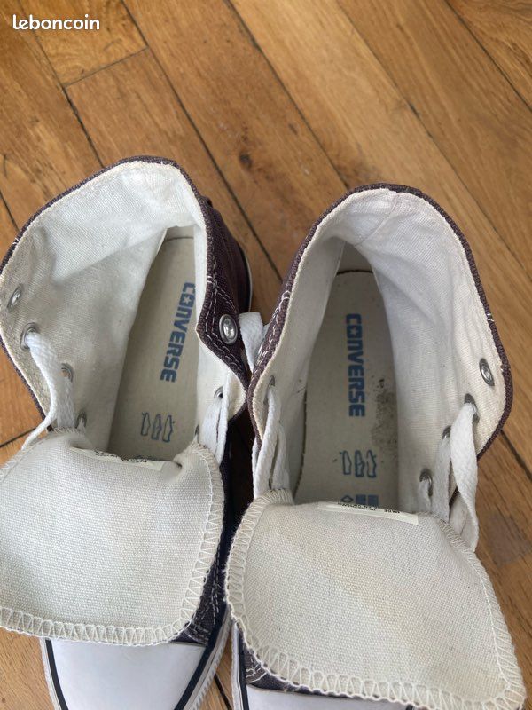 Paire de chaussures Converse All Star grises (image 8)