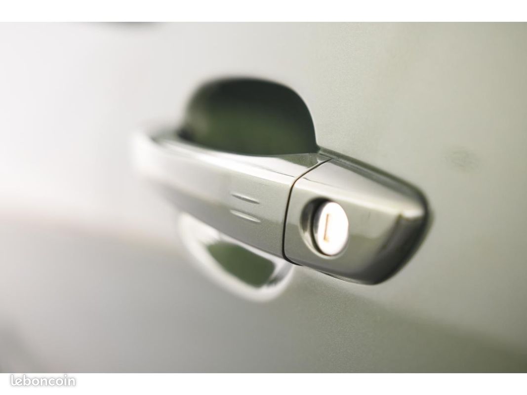 CITROEN BERLINGO Essence 110 ch M BVM6 Plus ADM+CAMERA / OR FRANCE (image 17)