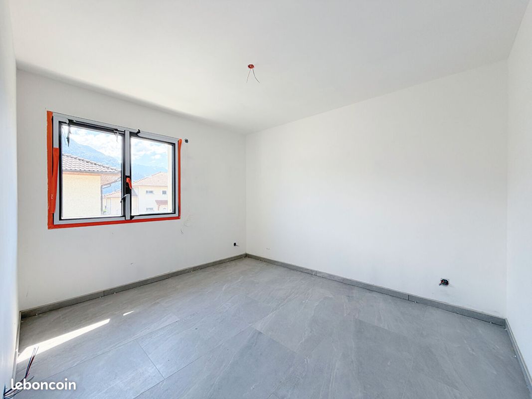 Maison 5 pièces 98 m² (image 12)