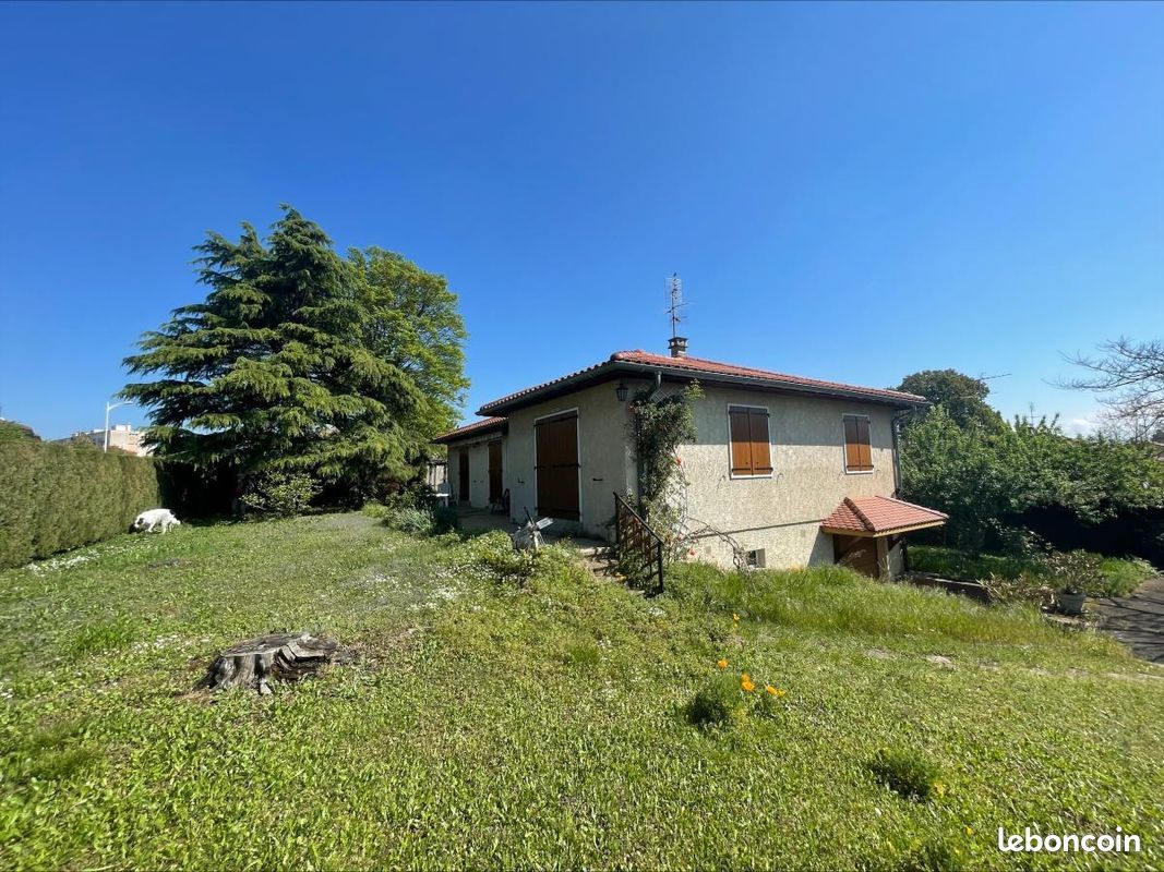 Maison 5 pièces 133 m² · à Péronnas · 133 m² · 258 000 €