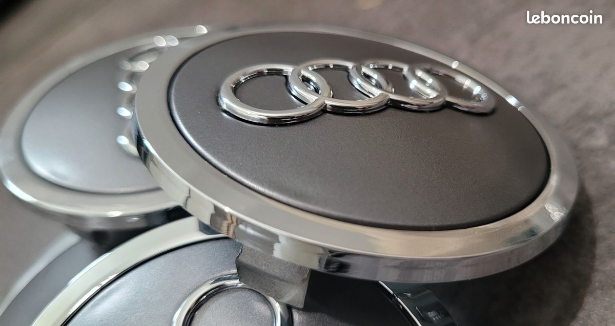Lot 4× caches moyeux 68mm/69mm gris Centre De Roue Cabochons pour jantes Capuchons enjoliveurs pour Audi TT A1 A2 A3 A4 A5 A6 A7 A8 S1 S3 RS3 S4 S5 S6 S8 RS4 S5 RS5 RS6 Q3 Q5 SQ5 Q4 Q7 Neuf (image 2)
