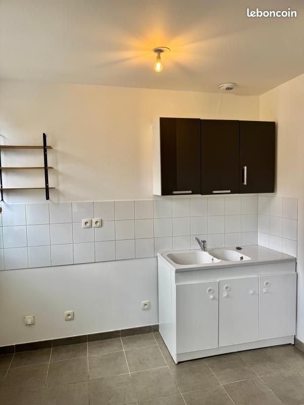 Appartement 3 pièces 60 m² · à Taluyers · 60 m² · 795 €