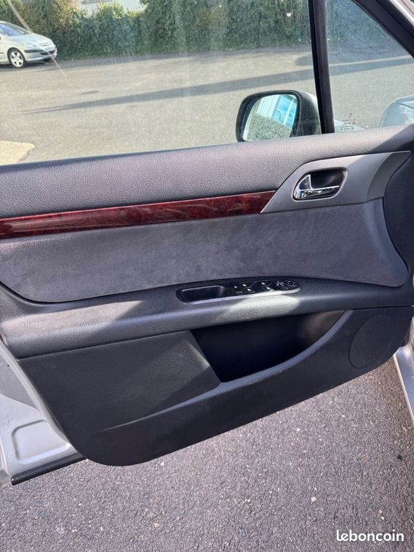 Peugeot 407 2.0 HDI (image 16)