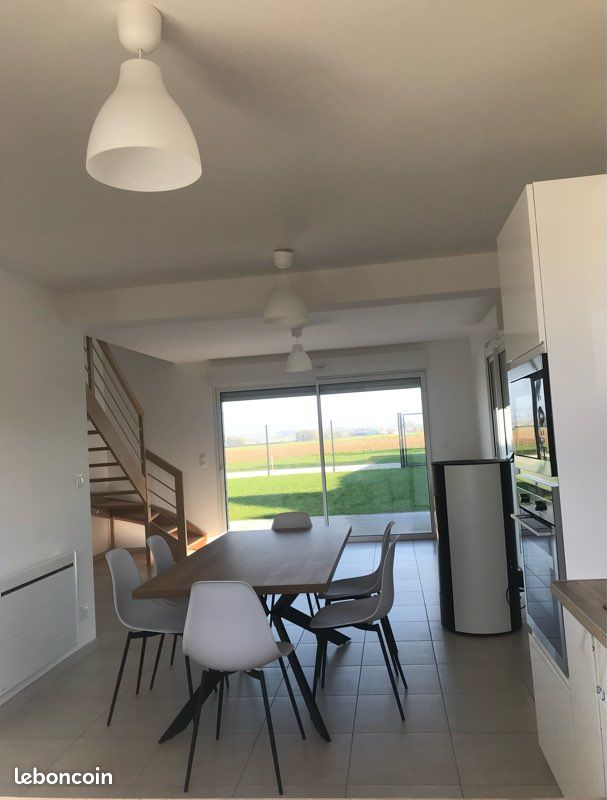 Maison 5 pièces 91 m² · à Nieurlet · 91,4 m² · 958 €/mois