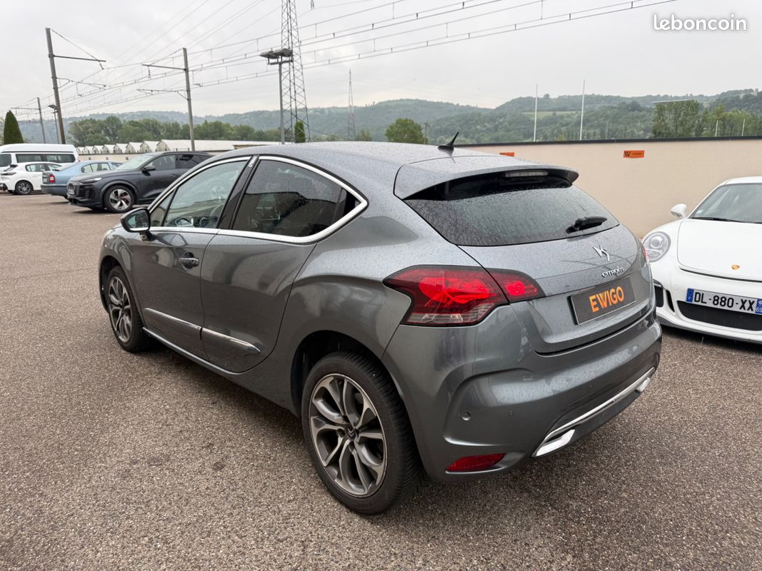 DS DS 4 1.6 THP 200ch SPORT CHIC / SIEGES MASSANT ET CHAUFFANT/INTERIEUR CUIR (image 16)