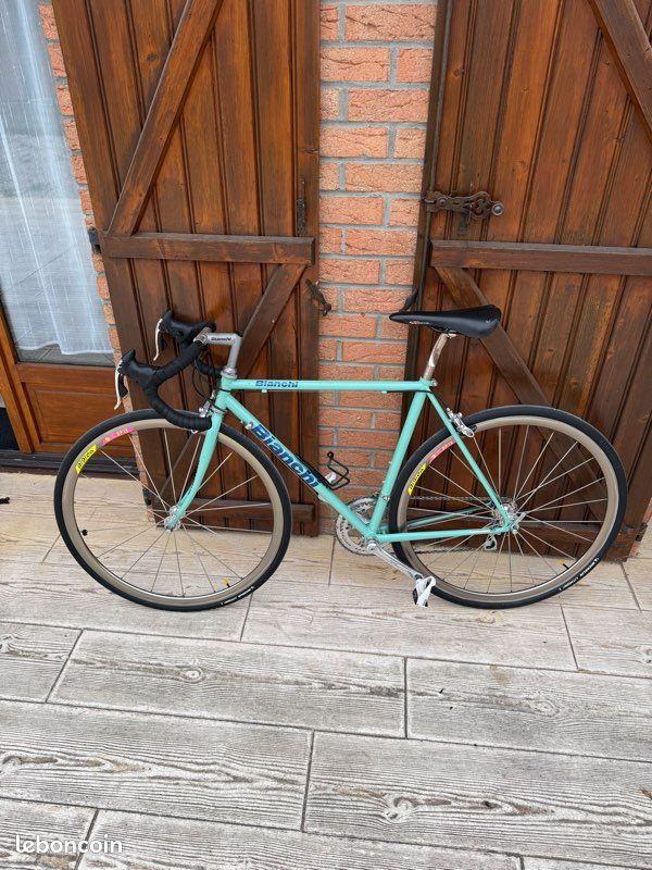 Vélo de course Bianchi (image 2)