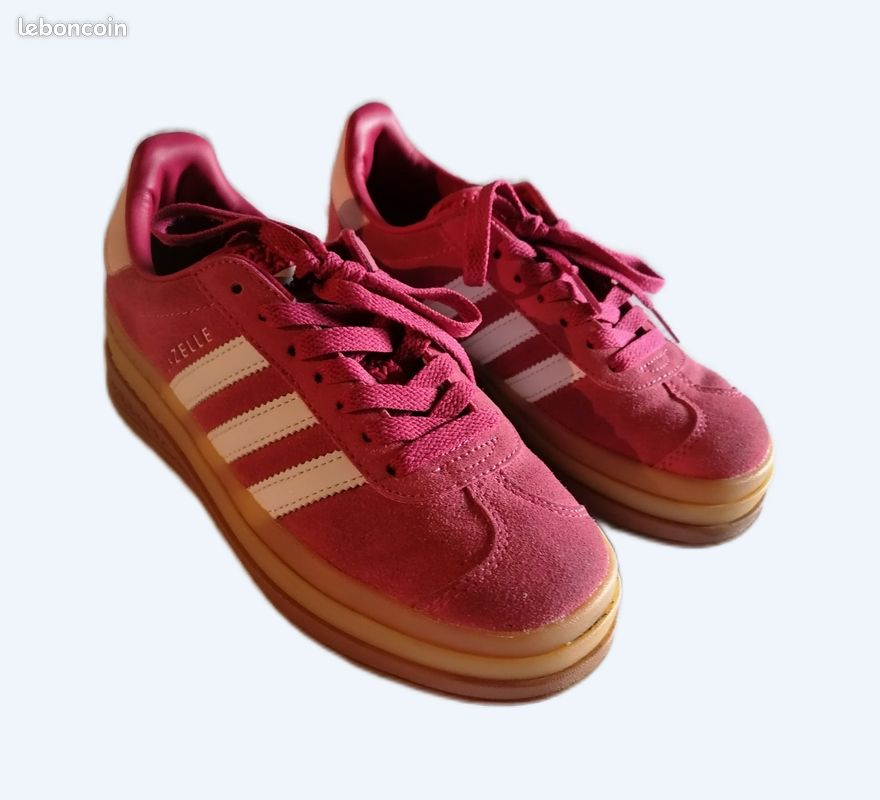 adidas gazelle silver green womens Women's adidas Gazelle