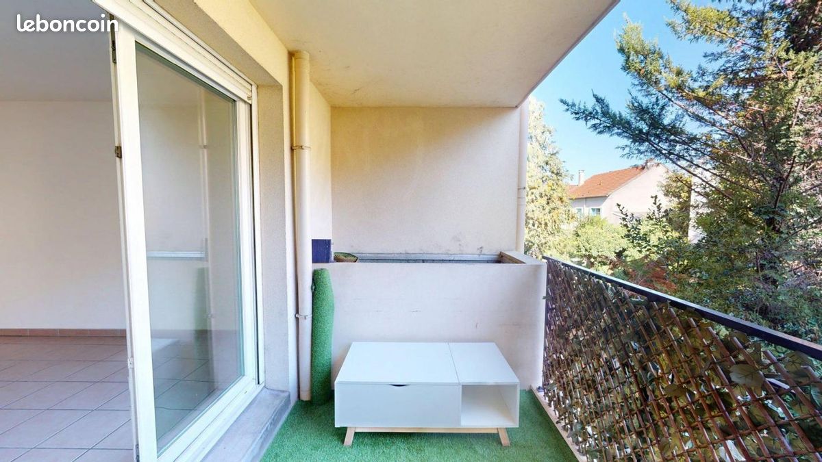 Appartement a louer noisy-le-grand - 3 pièce(s) - 59 m2 - Surfyn