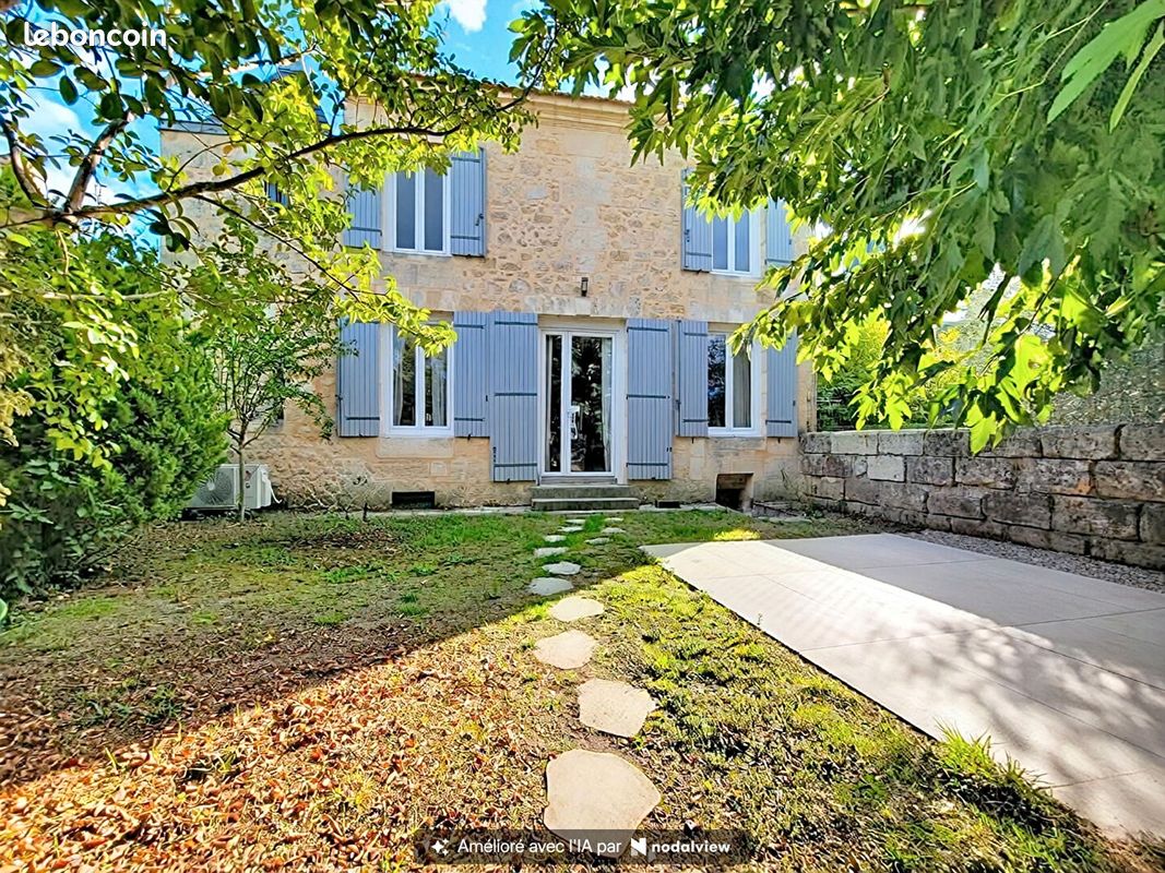 Maison 3 pièces 72 m² · à Bourg · 72 m² · 895 €/mois