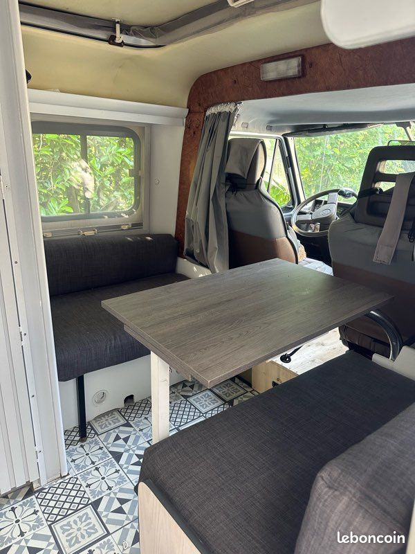 ERIBA camping car (image 9)