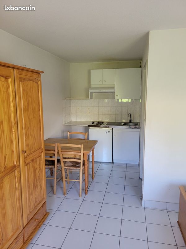 Appartement 1 pièce 250 m² · à Clermont-Ferrand · 250 m² · 62 000 €