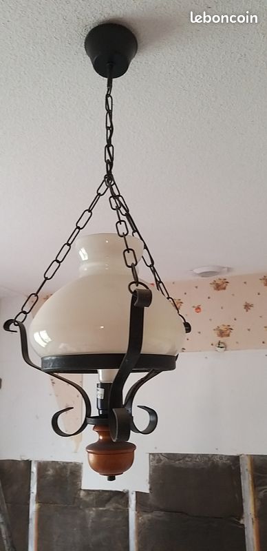 Lustre (image 2)