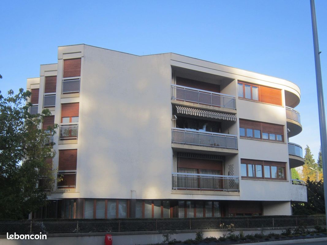 Appartement 62 m² · à Ussel · 62 m² · 81 000 €
