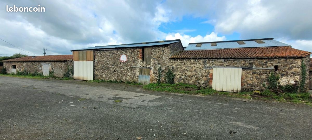 Ferme 3 pièces 111 m² - Saint Maurice Étusson 79150 Étusson (image principale 11)