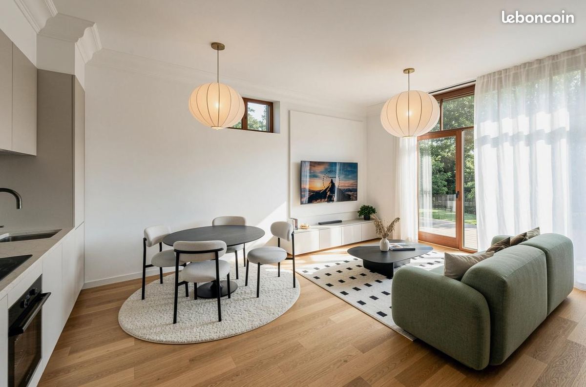 Appartement 2 pièces 52 m² · à Aix-les-Bains · 52 m² · 359 000 €