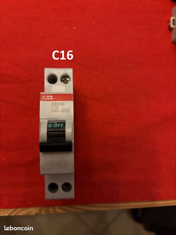 Disjoncteur ABB – 2E l’unité (image 4)
