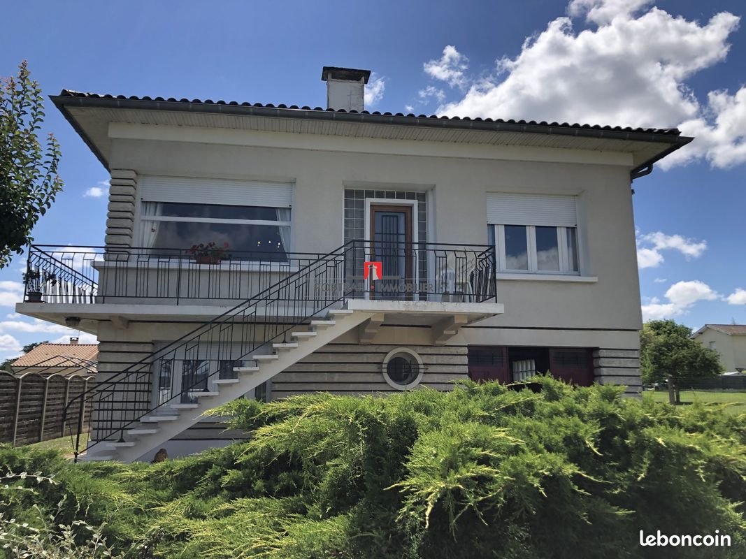 Maison 6 pièces 135 m² · à Pugnac · 135 m² · 191 500 €