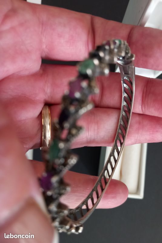 Montre En Argent Massif Avec émeraudes, Saphirs, Rubis Et Marcassites - Neuf Sans Emballage