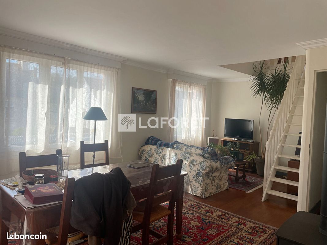 Maison 4 pièces 80 m² · à Pont-l'Abbé · 80 m² · 970 €/mois