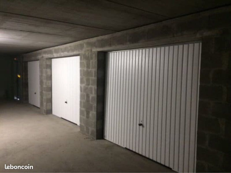 Box · à Marseille · 180 €