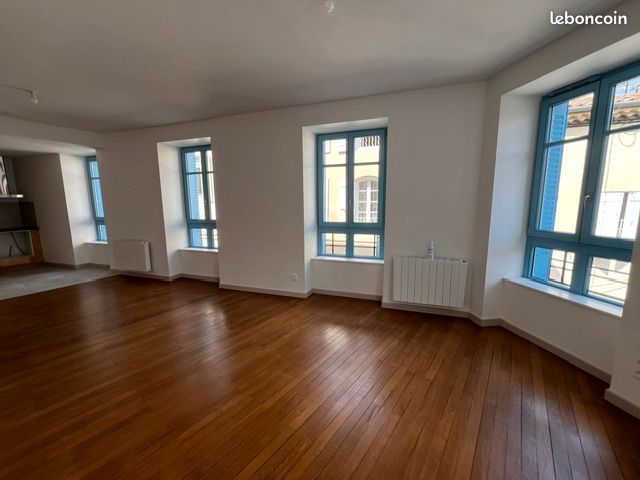 Appartement 2 pièces 49 m² · à Aubenas · 49 m² · 421 €/mois