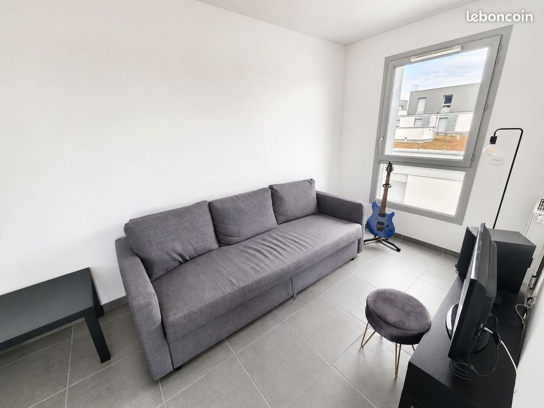 Appartement 2 pièces 48 m² · à Saint-Genis-Pouilly · 48 m² · 1 170 €