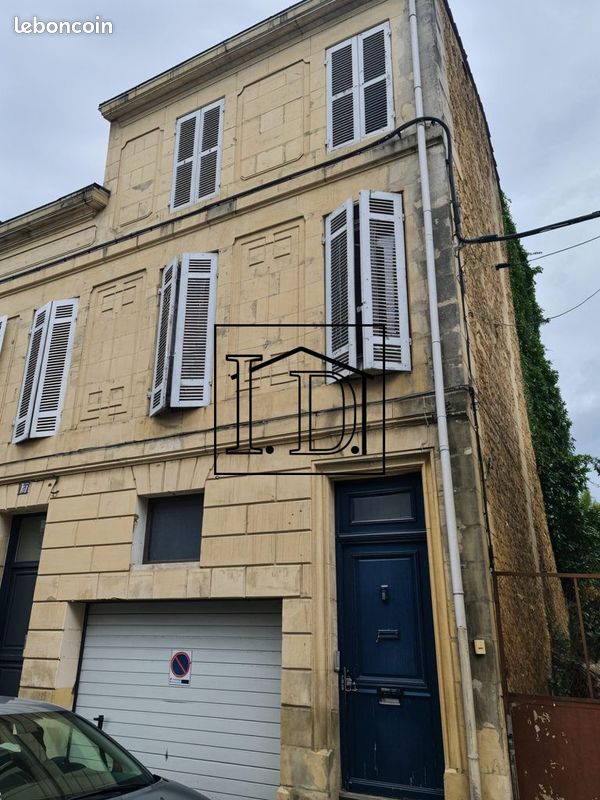 Maison 5 pièces 85 m² · à Bergerac · 85 m² · 800 €
