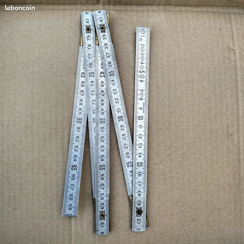 Mètre pliable en aluminium (image 1)