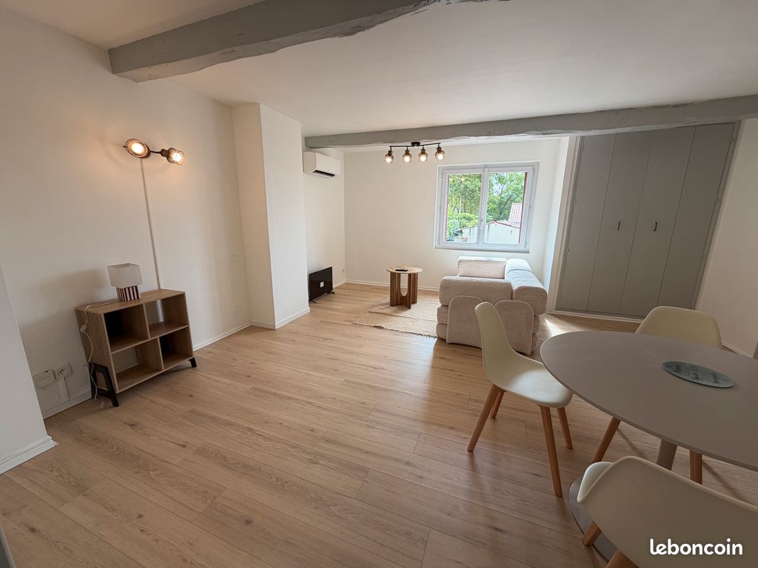 Appartement 3 pièces 75 m² · à Castelnau-d'Estrétefonds · 75 m² · 850 €