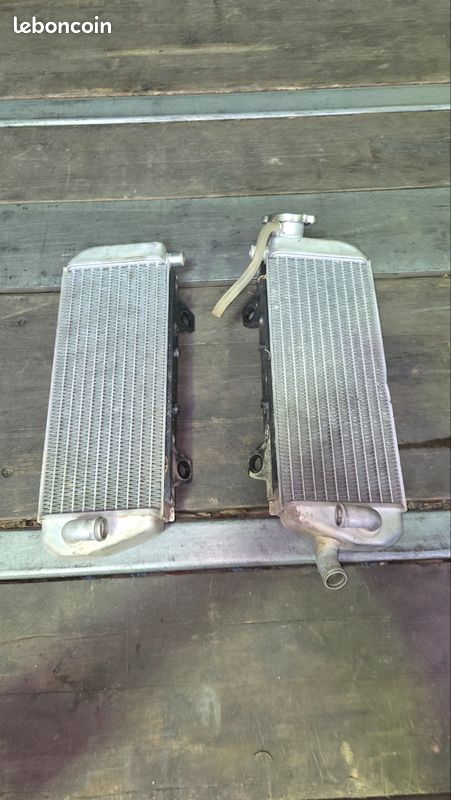 Radiateur ktm 250 350 450 501 (image 1)