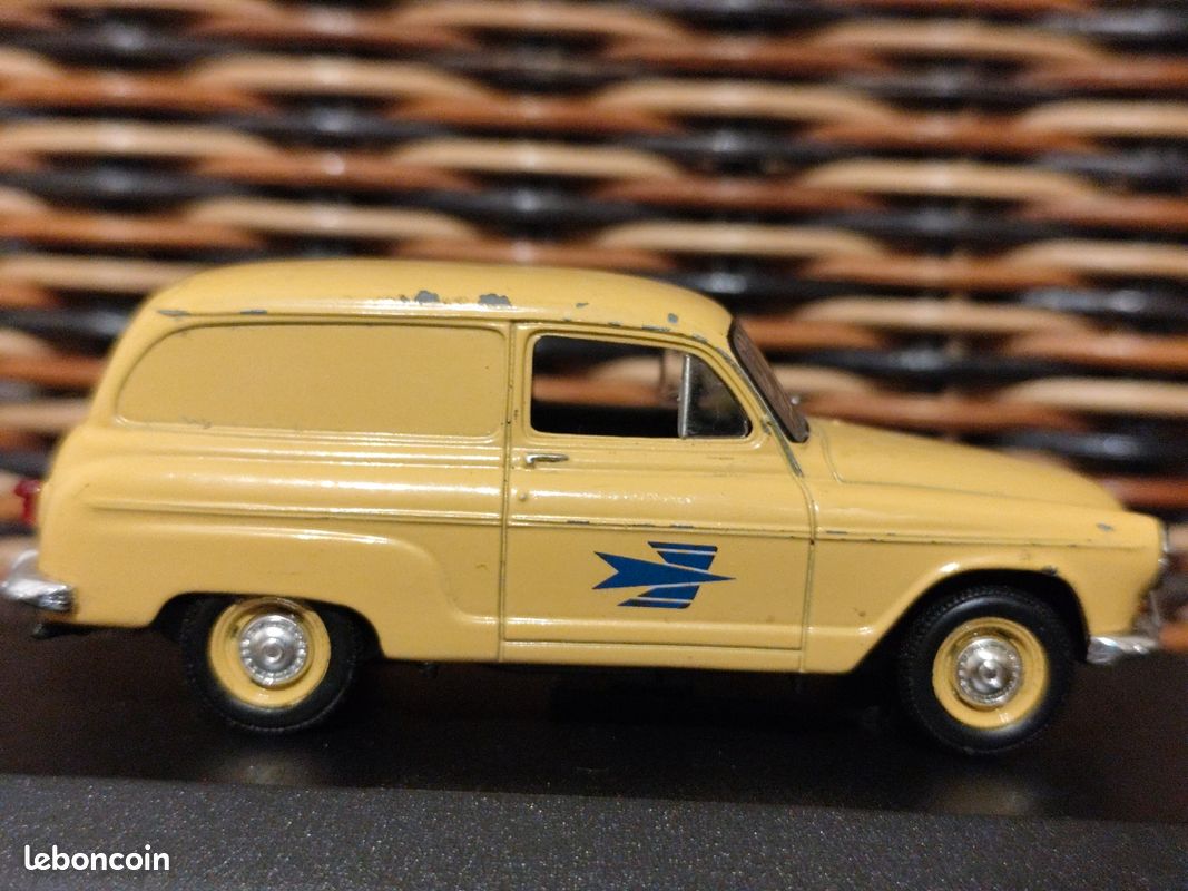 Voiture la poste (image 4)