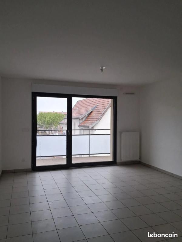 Appartement 2 pièces 50 m² · à Veauche · 50 m² · 375 €/mois