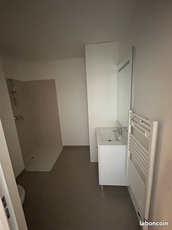 Appartement a louer saint-etienne-du-rouvray - 1 pièce(s) - 21 m2 - Surfyn