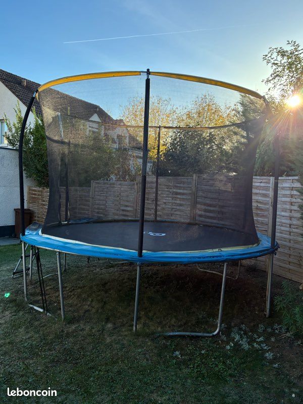Trampoline Jump power (image 2)