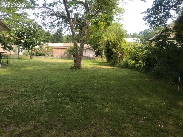 Terrain 600 m² Portets