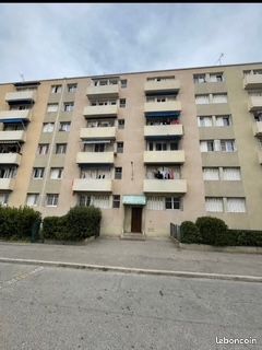 Appartement 3 pièces 50 m² · à Marseille · 50 m² · 82 000 €