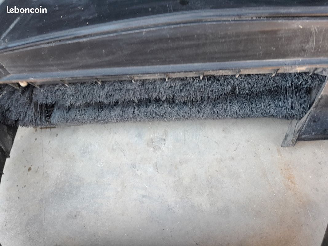 Balayeuse mécanique KARCHER KM 650 I (image 5)