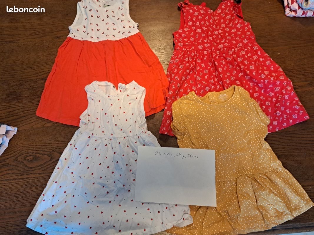 Robes (image 1)