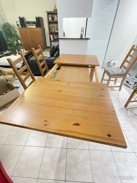 A vendre table et 4 chaises (image 3)