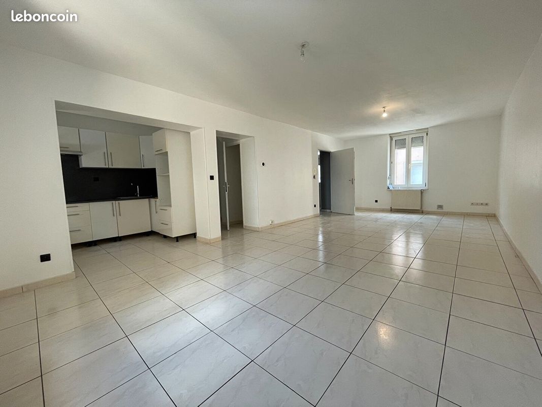 Appartement 3 pièces 78 m² · à Homécourt · 78 m² · 685 €/mois