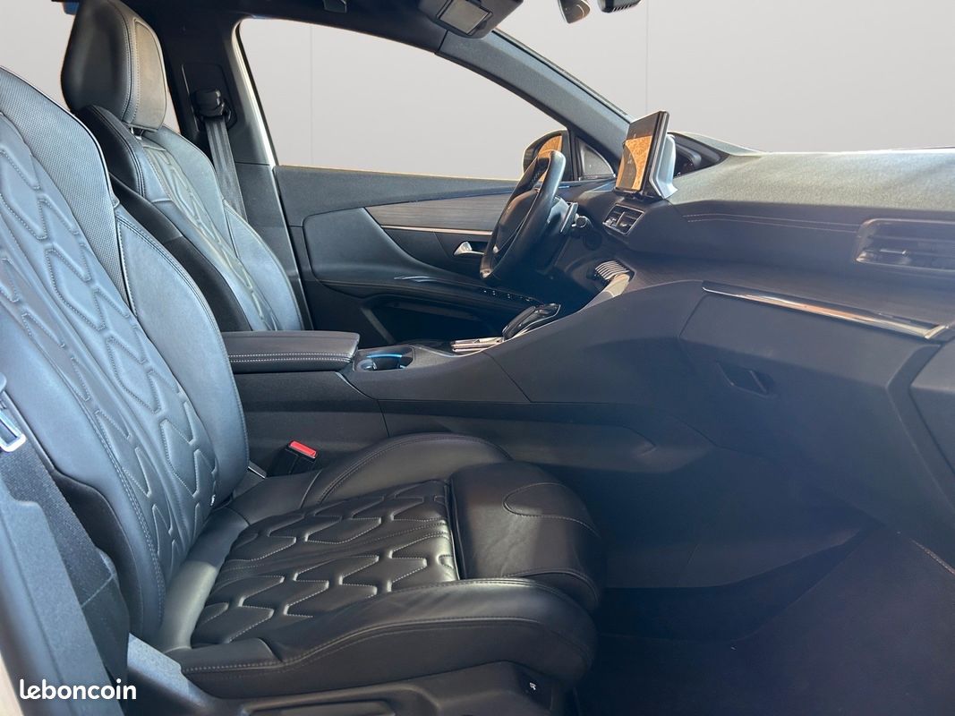 PEUGEOT 3008 BLUEHDI 130ch GT Pack - Toit Ouvrant - Sellerie Cuir - Focal (image 7)