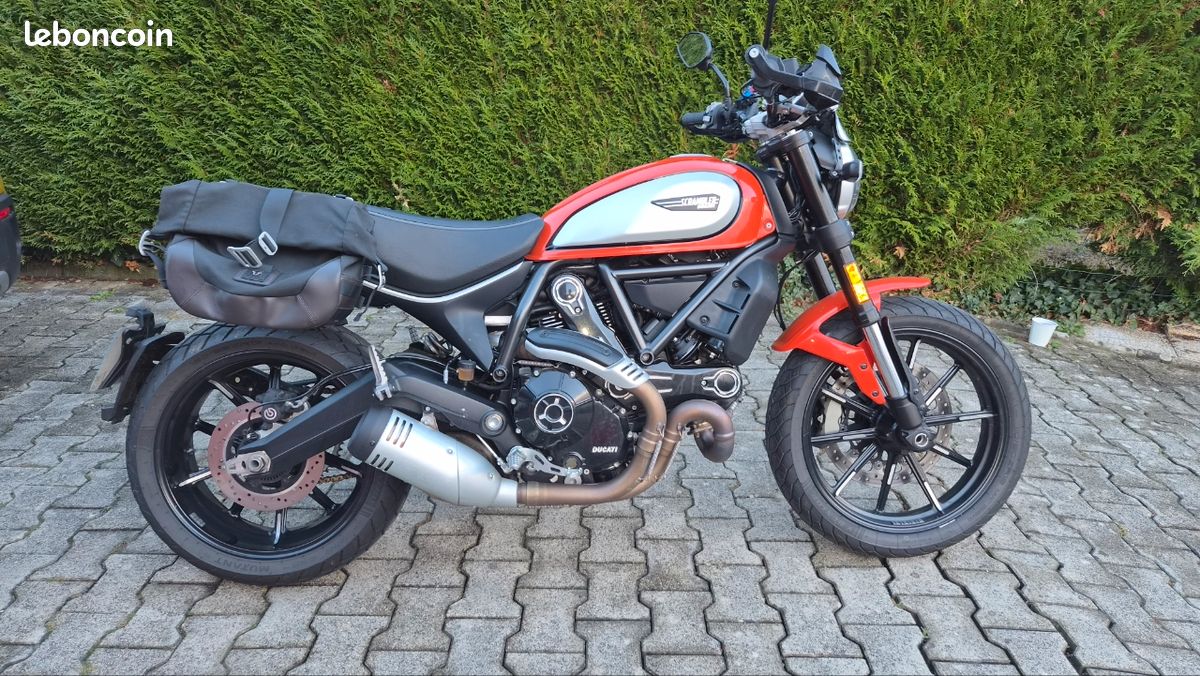 Ducati scrambler 800 (image 1)