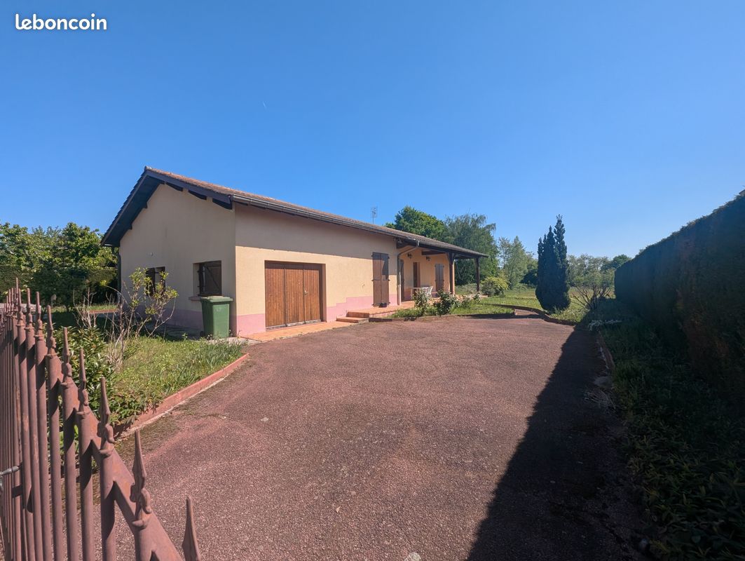 Maison 4 pièces 101 m² · à Replonges · 101 m² · 235 000 €