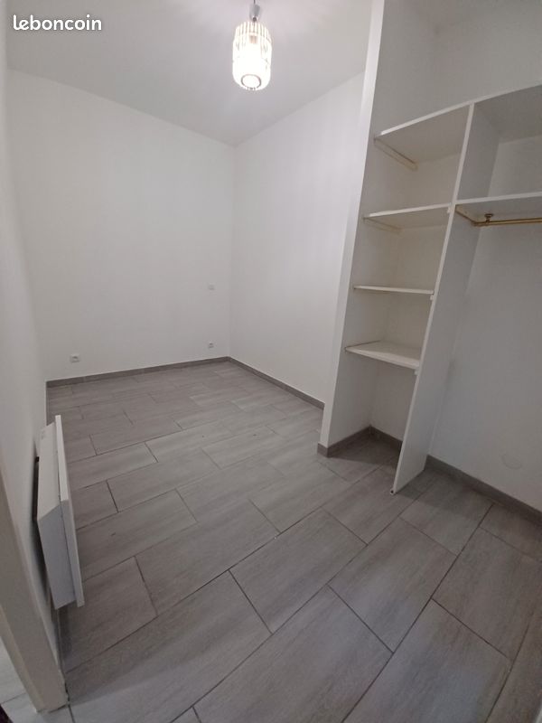Appartement a louer nimes - 2 pièce(s) - 42 m2 - Surfyn