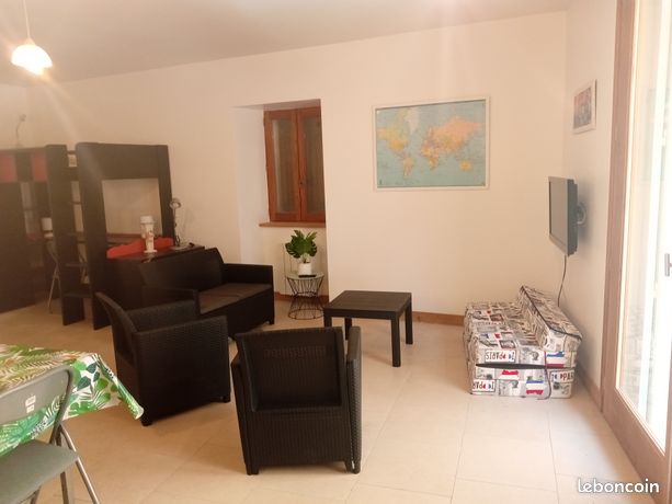 APPARTEMENT T2-52m² CENTRE VILLE