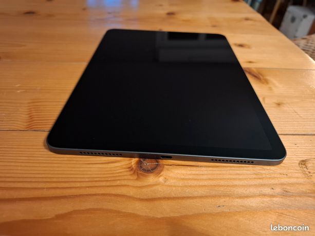 Tablette iPad Air 5e génération 2