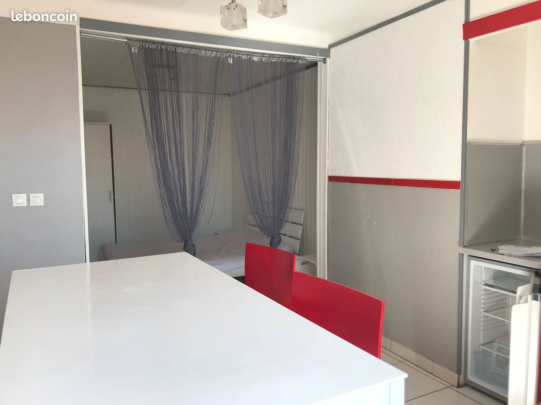 Appartement 1 pièce 30 m² · à Plateau d'Hauteville · 30 m² · 345 €