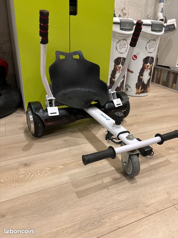 Hover board noir, vert et rouge + siège et bras + chargeur (image 1)