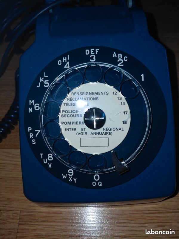 Téléphone Vintage PTT Socotel S63 Bleu Canard – Thomson-CSF – Années 80 Rétro - Collection Téléphone Vintage PTT Socotel S63 Bleu Canard – Thomson-CSF – Années 80 Rétro - Collection